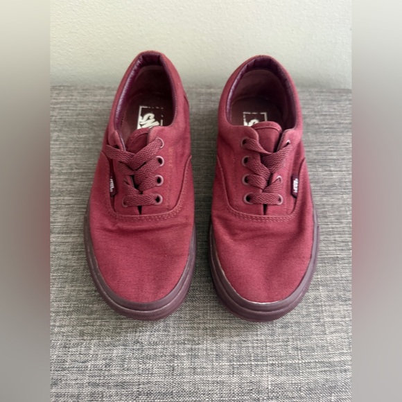 Women's Vans Lace Up  Low Top Sk8 Shoes Burgundy /Maroon Size 7.0 Men's 5.5 - Picture 1 of 9